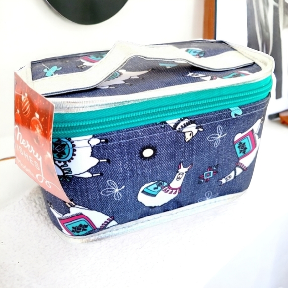 Llama cosmetic case new - Picture 1 of 4